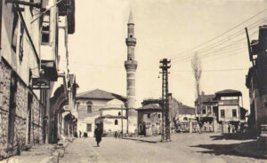 Üç Kadın, Üç Tarih, Üç Ankara